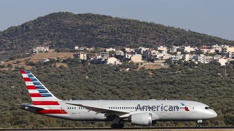 Sân bay Philadelphia nối lại hoạt động bay sau đe dọa đánh bom