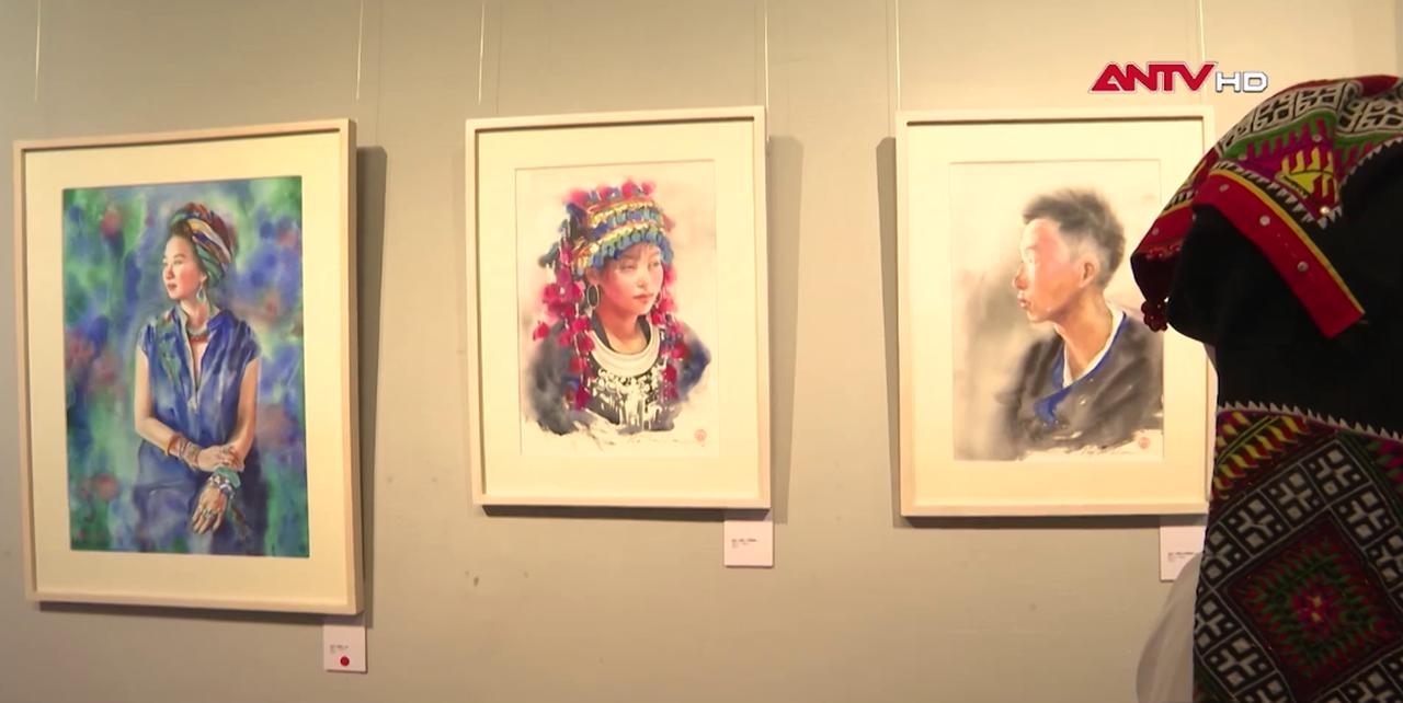 Chân dung màu nước – khi nguyên mẫu bước ra từ tranh Chân dung màu nước – khi nguyên mẫu bước ra từ tranh