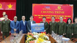 Trao tặng 750 triệu đồng hỗ trợ CBCS Công an Lạng Sơn xây nhà tình nghĩa