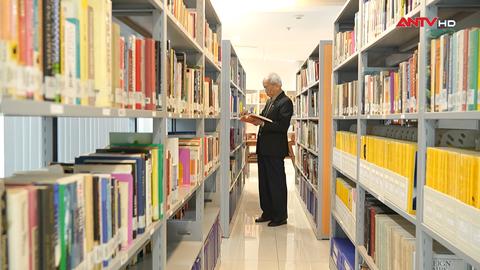 Phương Đông trong trái tim người chiến sĩ