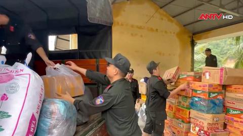 Chung tay tái thiết cuộc sống sau lũ