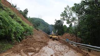 Đà Nẵng mưa lớn trở lại gây sạt lở, chia cắt 1 thôn   