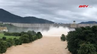 Mưa lớn khiến nhiều hồ chứa ở Khánh Hòa phải xả điều tiết 