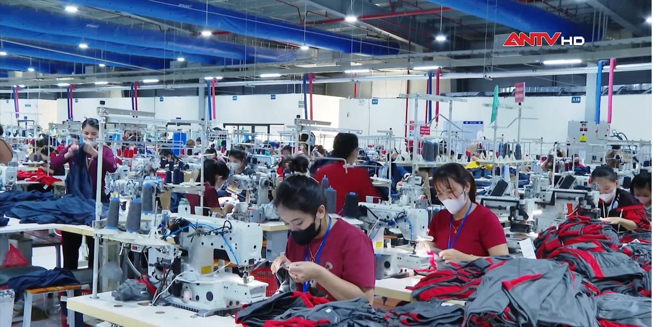 Tăng luồng xanh trong thông quan hàng hóa để hỗ trợ doanh nghiệp