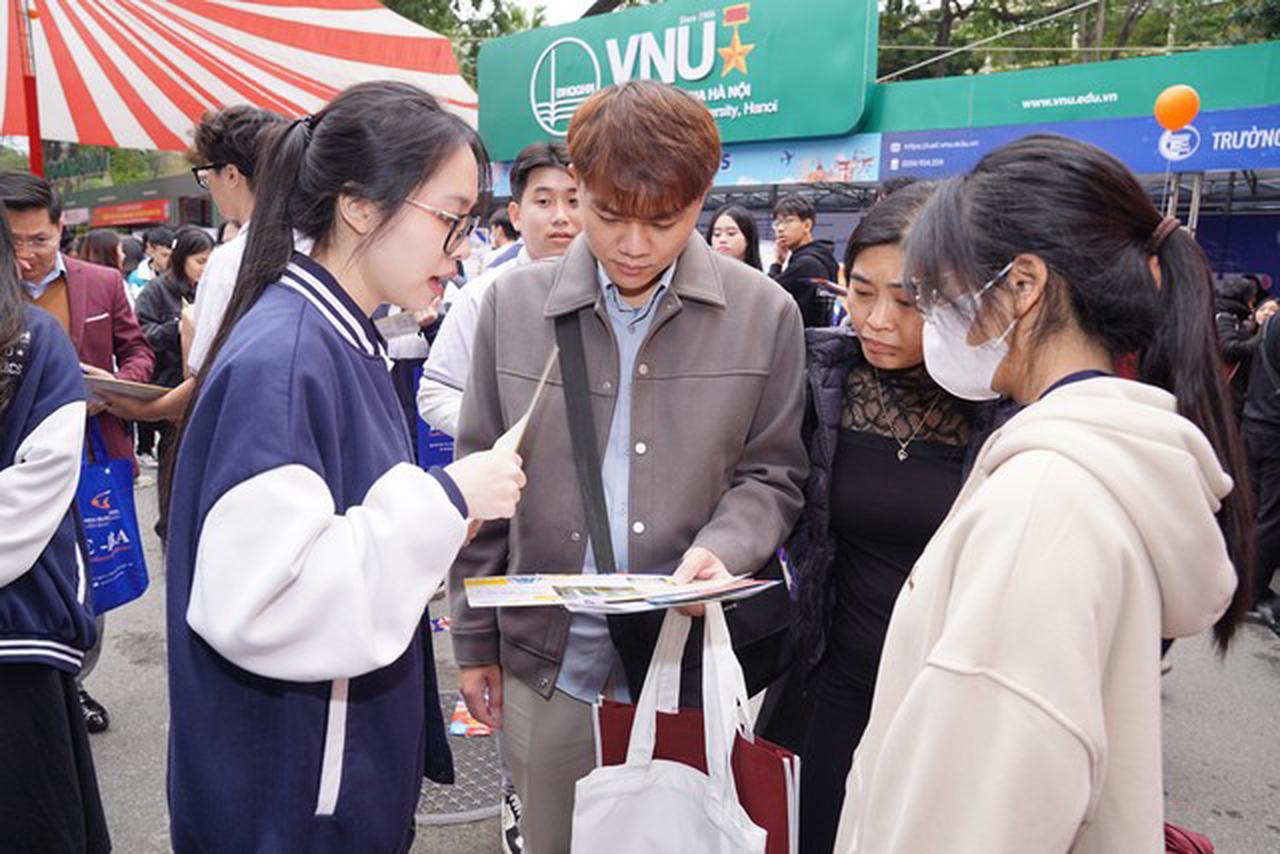 Nhiều trường đại học bỏ tổ hợp xét tuyển truyền thống