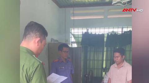 Bắt khẩn cấp cán bộ chiếm đoạt quỹ của đơn vị