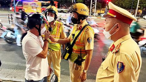 Kiểm tra trên 5.000 phương tiện, phát hiện 129 lái xe vi phạm nồng độ cồn