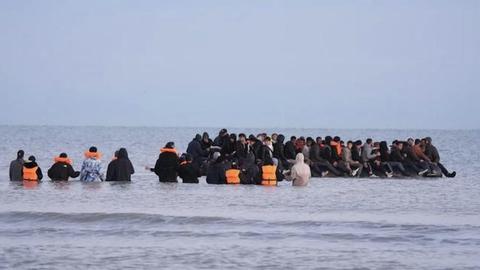 Các Ngoại trưởng EU nhóm họp để thúc đẩy các quy định về di cư