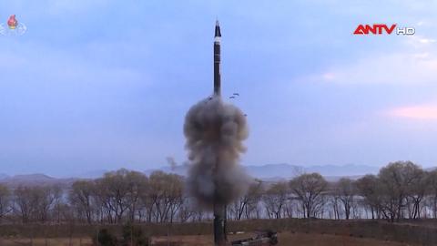 Hàn Quốc: Triều Tiên phóng nhiều đạn pháo có tầm bắn xa