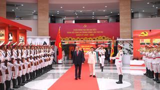 CÔNG AN NHÂN DÂN “KỶ LUẬT NHẤT - TRUNG THÀNH NHẤT – GẦN DÂN NHẤT”, GÓP PHẦN THỰC HIỆN THẮNG LỢI CÁC MỤC TIÊU CHIẾN LƯỢC CỦA ĐẢNG