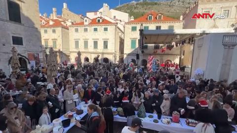 Chợ bánh Giáng sinh ở Dubrovnik