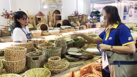 Hỗ trợ doanh nghiệp tìm kiếm đơn hàng xuất khẩu giai đoạn cuối năm