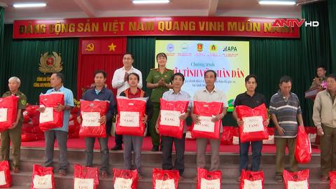 Đồng hành cùng người dân vùng lũ sớm ổn định cuộc sống