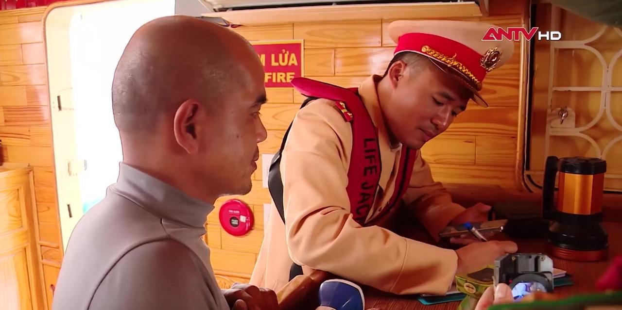 Xử lý nghiêm tàu thuyền chở quá tải trọng 