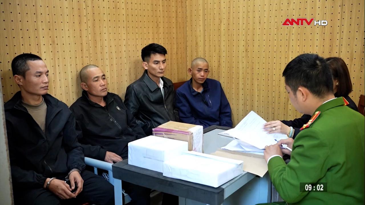 Bắt quả tang nhóm đối tượng đang mua bán ma túy