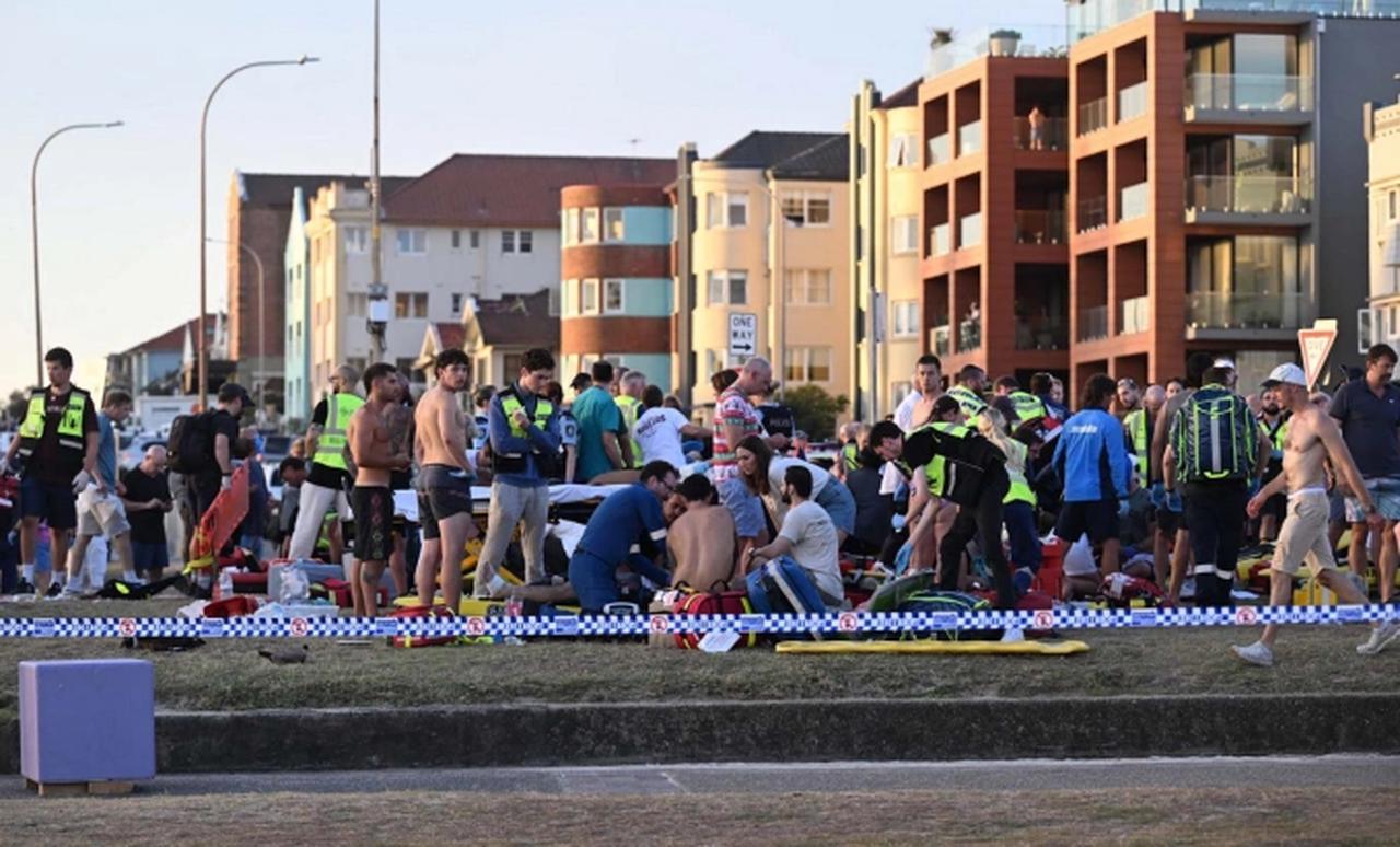 Ấn Độ, Anh tuyên bố mạnh tay với các hành động bài Do Thái 