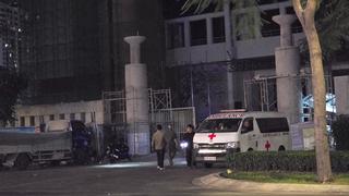 Sập giàn giáo tại Nhà thi đấu Phú Thọ khiến 1 người chết