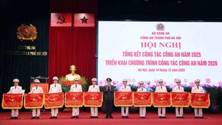 Đại tướng Lương Tam Quang dự Hội nghị tổng kết công tác năm 2025 Công an TP. Hà Nội