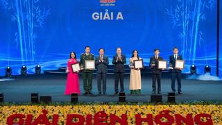 Giải Diên Hồng lần thứ tư tôn vinh 64 tác phẩm xuất sắc