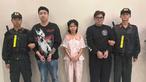 Triệt phá đường dây buôn bán trái phép khí cười