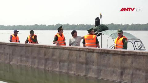 Tạm giữ 2 phương tiện vận chuyển cát trái phép