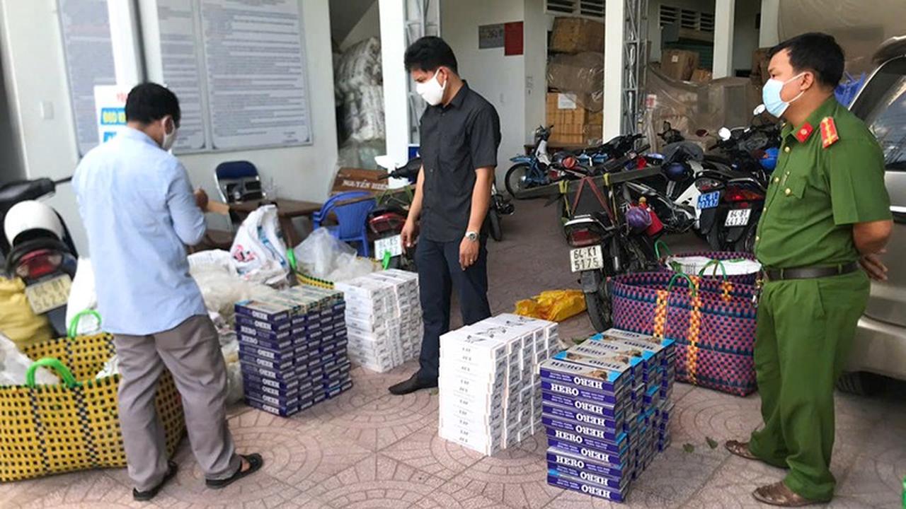 Phát hiện hầm thuốc lá lậu lớn chưa từng có ở Gia Lai