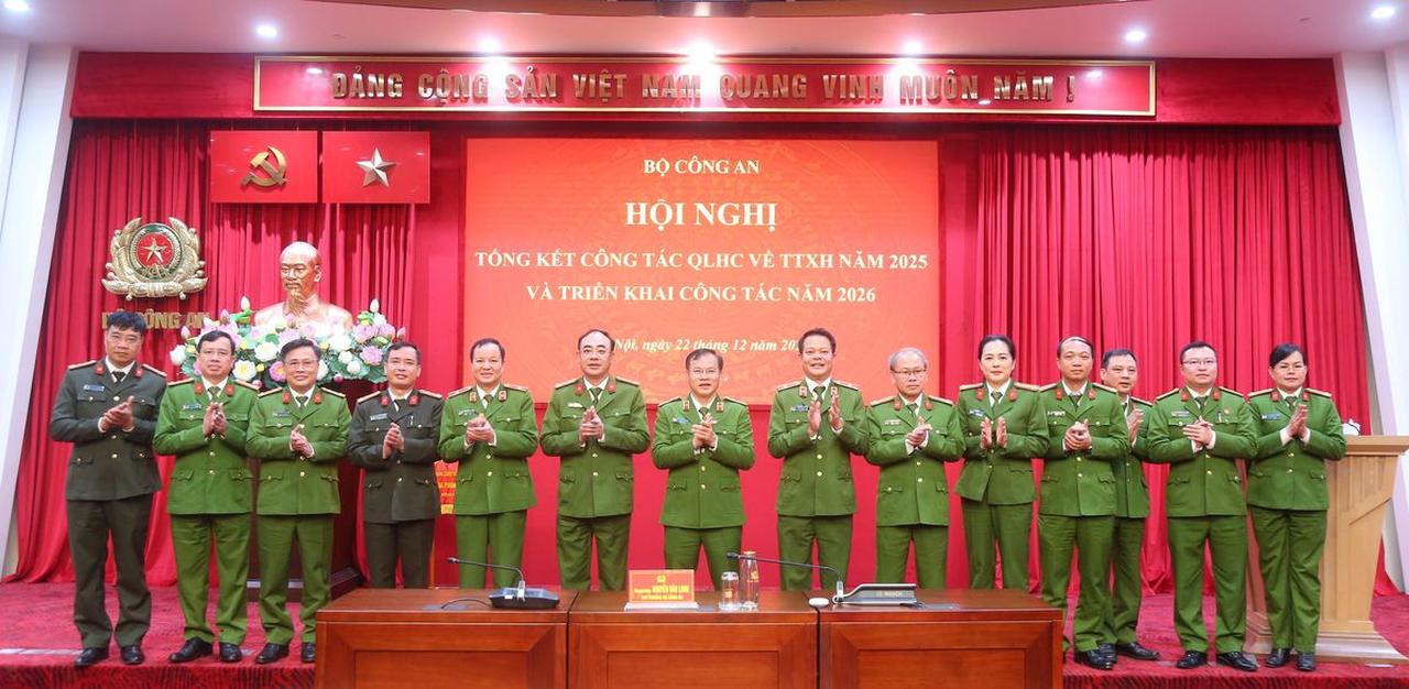 Lực lượng Cảnh sát QLHC về TTXH tiếp tục phát huy vai trò tiên phong đi đầu chuyển đổi số