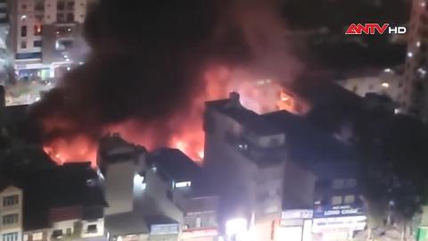 Khống chế đám cháy tại chợ Xanh, không có thiệt hại về người