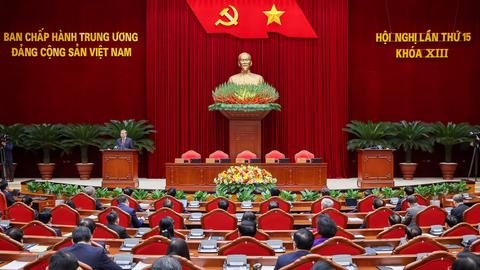Thông báo Hội nghị lần thứ 15 Ban chấp hành Trung ương Đảng khóa XIII