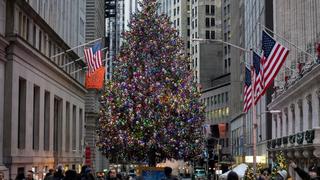 Không khí đón Giáng sinh rộn ràng trên khắp thế giới