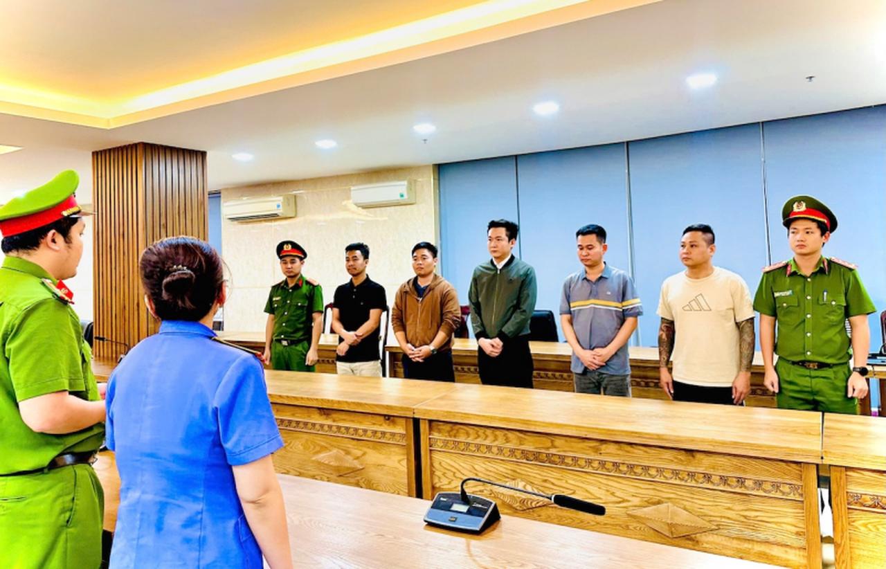 Vụ án rửa tiền nghìn tỷ: Triệt phá đường dây "chạy án"