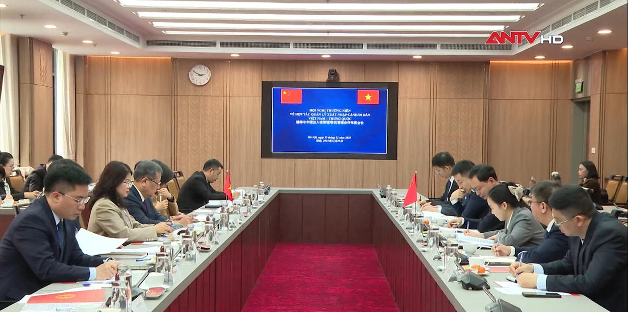 Đẩy mạnh hợp tác quản lý xuất nhập cảnh và di dân Việt Nam - Trung Quốc