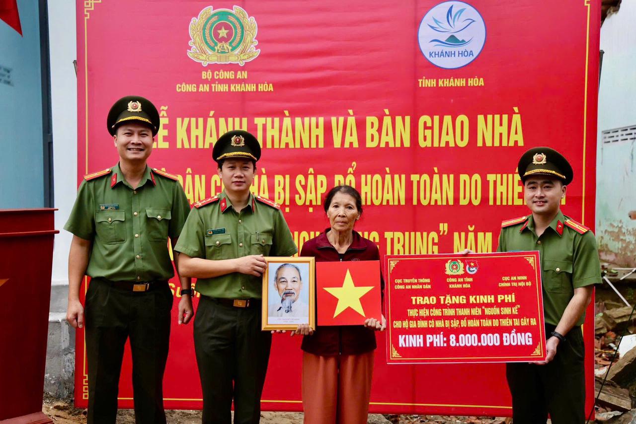 Công an Khánh Hòa bàn giao căn nhà thứ 11 trong chiến dịch Quang Trung 