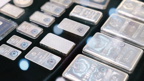 Giá bạc trong nước vượt 3 triệu đồng/lượng