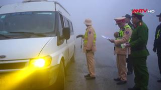 Tuyên truyền an toàn trên tuyến đường mù sương Sa Pa