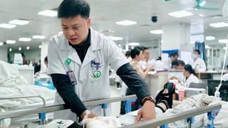 Vụ lật xe ở Lào Cai: nỗ lực cứu chữa 9 nạn nhân 