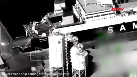 Ả Rập Xê Út ném bom cảng tại Yemen