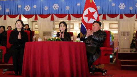 Lãnh đạo Triều Tiên dự lễ đón năm mới tại Bình Nhưỡng