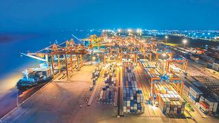 Hướng tới mục tiêu tăng trưởng kinh tế hai con số