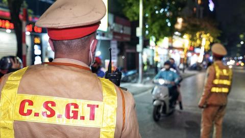 Hà Nội: Xử lý hơn 300 trường hợp vi phạm nồng độ cồn