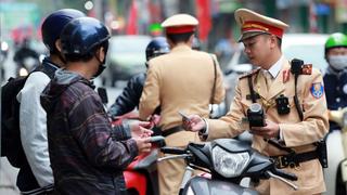 Hà Nội: Xử lý vi phạm nồng độ cồn xuyên Tết Dương lịch