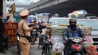 Khuyến cáo người dân chủ động thời gian, lộ trình khi quay trở lại Thủ đô