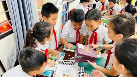 Một bộ sách giáo khoa thống nhất: Cần giải pháp thông minh, thận trọng để tránh lãng phí