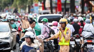 Hà Nội tạm cấm phương tiện từ 07h00 đến 12h30 hôm nay trên một số tuyến đường