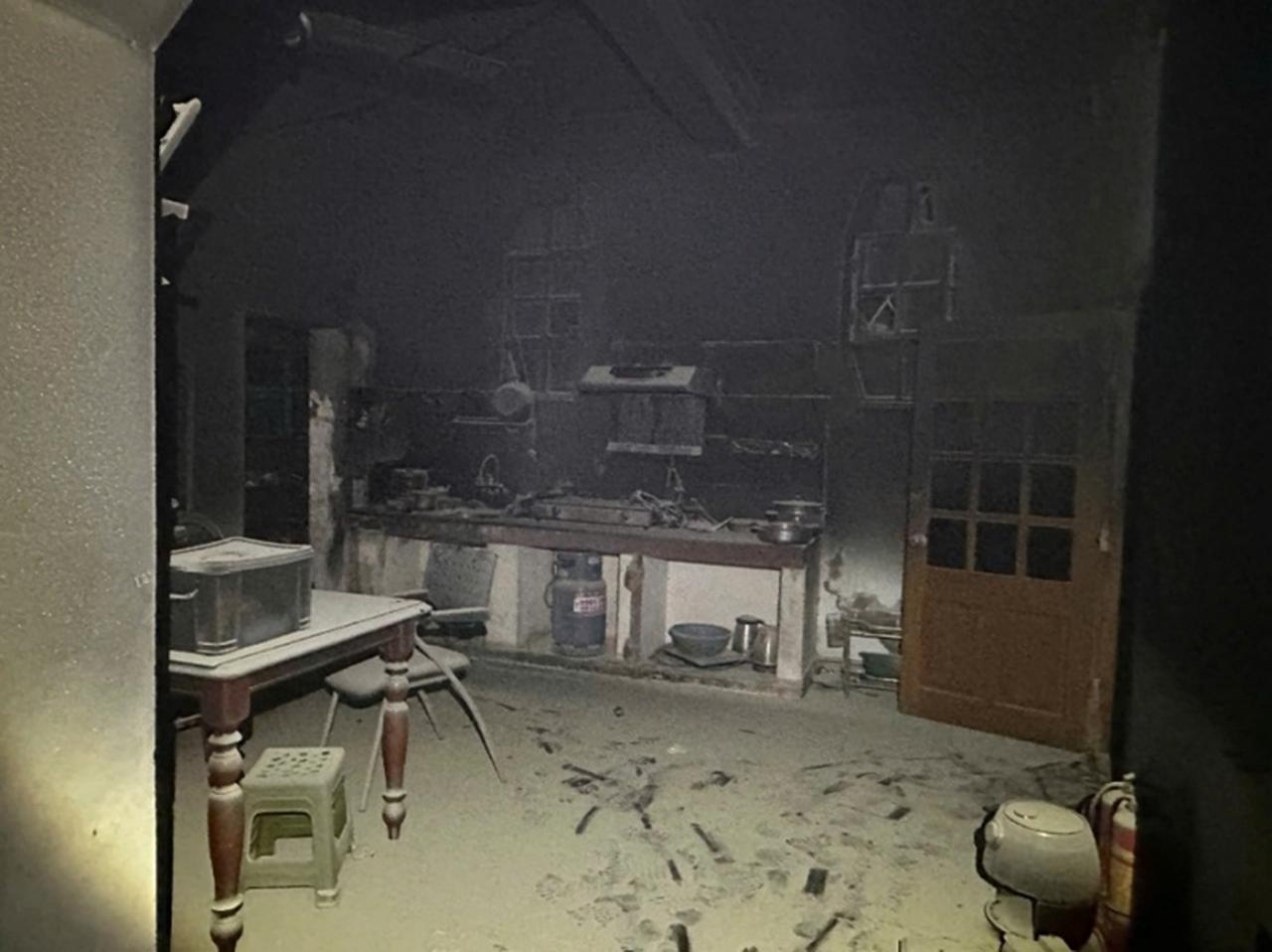 Thông tin vụ cháy nhà trên phố Trần Cung