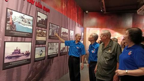 Tái hiện thời thanh xuân trên tuyến đường 1C huyền thoại