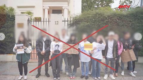 Những kẻ phản bội Tổ quốc