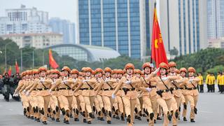 Những chiến sĩ đảm bảo an toàn giao thông phục vụ Đại hội Đảng