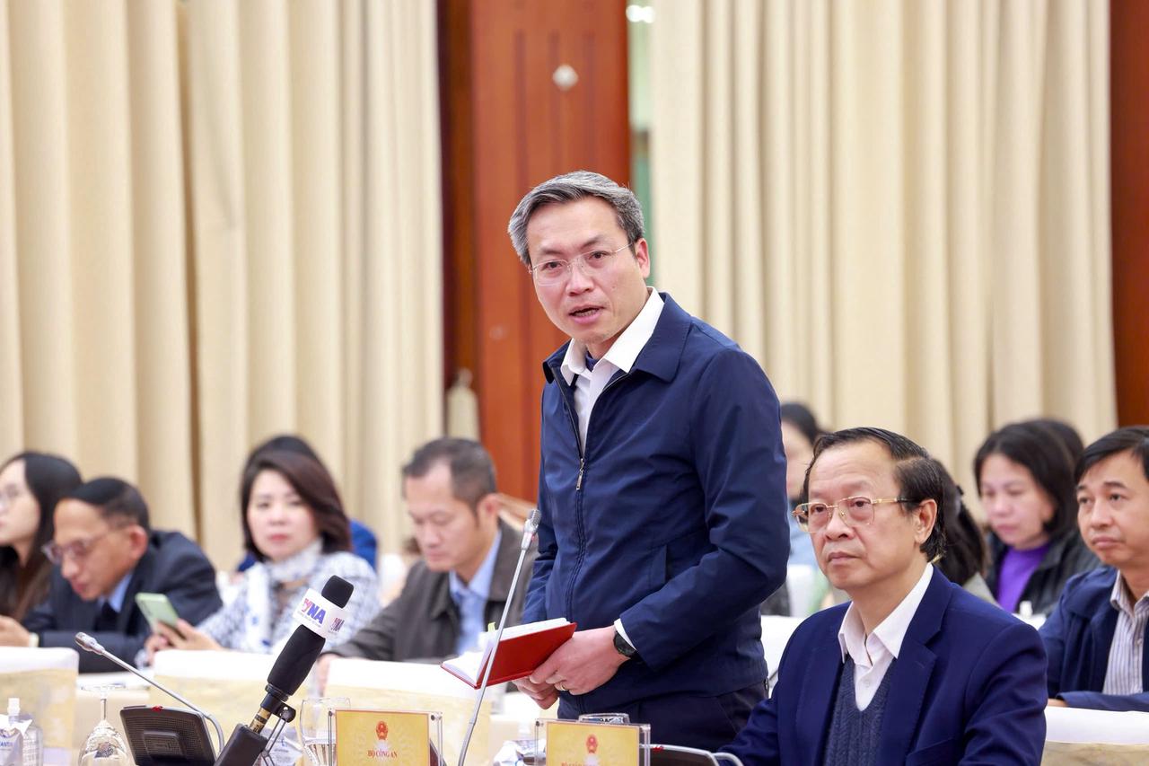 Sẵn sàng phương án bảo vệ tuyệt đối an ninh, an toàn Đại hội XIV của Đảng Sẵn sàng phương án bảo vệ tuyệt đối an ninh, an toàn Đại hội XIV của Đảng