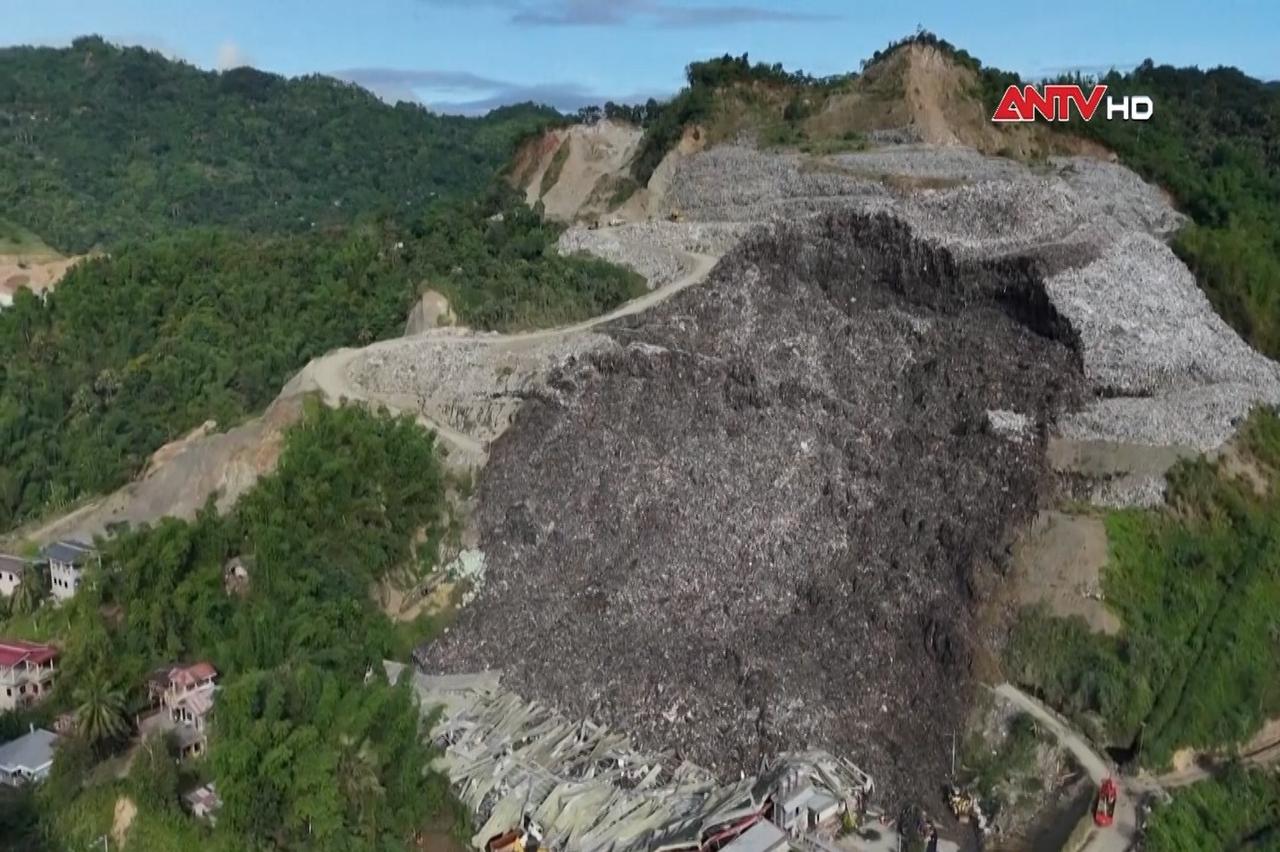Sập bãi rác tại Philippines, hàng chục người mất tích, thiệt mạng